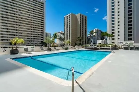 High Level Ocean View Corner Condo With Free Parking Honolulu